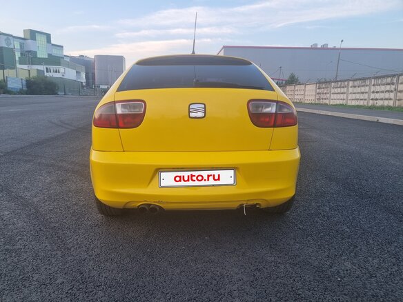 2001 SEAT Leon Cupra I, жёлтый, 700000 рублей - вид 1