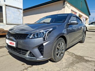 2020 Kia Rio IV Рестайлинг, серый, 1525000 рублей, вид 1