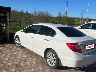 2012 Honda Civic IX, белый, 1349999 рублей, вид 5