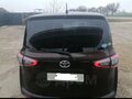 2017 Toyota Sienta II, коричневый, 1670000 рублей - вид 2