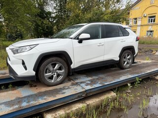 2020 Toyota RAV4 V (XA50), белый, 2650000 рублей, вид 4