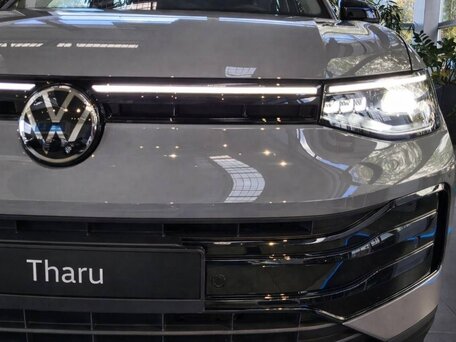 2026 Volkswagen Tharu XR, серый, 1890000 рублей, вид 4