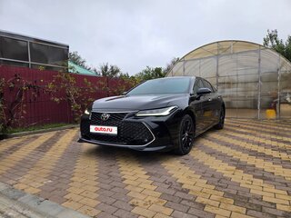 2022 Toyota Avalon V Рестайлинг, чёрный, 3250000 рублей, вид 2