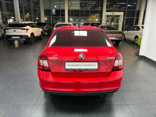 2018 Skoda Rapid I Рестайлинг, красный, 968000 рублей, вид 5