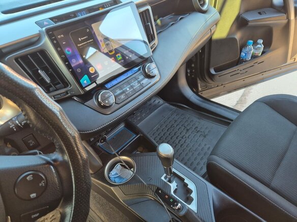 2014 Toyota RAV4 IV (XA40), чёрный, 2700000 рублей - вид 14