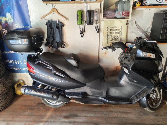 2011 Suzuki Burgman (SkyWave) 650, серый, 450000 рублей - вид 11
