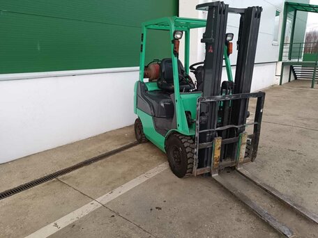 2012 Mitsubishi FG30NT, зелёный, 550000 рублей, вид 4