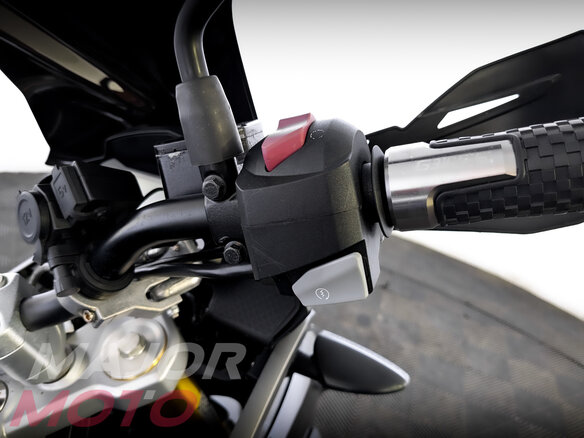 2018 BMW G 310 GS, чёрный, 299000 рублей - вид 13