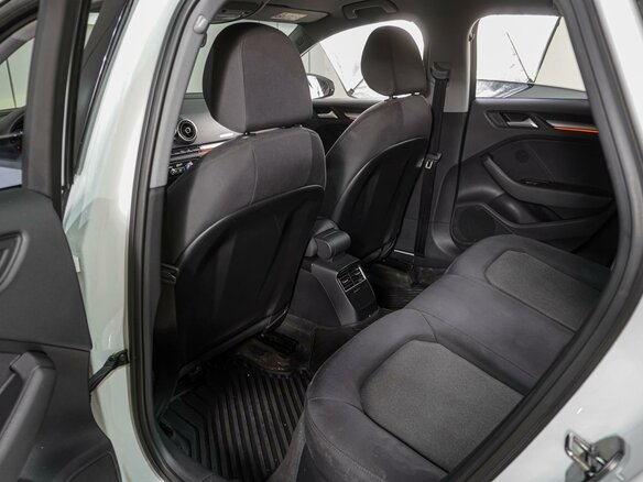 2016 Audi A3 III (8V) Рестайлинг, белый - вид 10