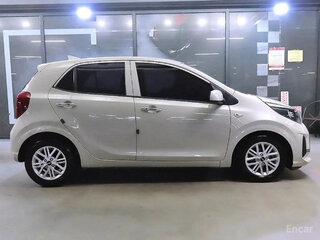 2022 Kia Picanto III Рестайлинг, белый, 943000 рублей, вид 4