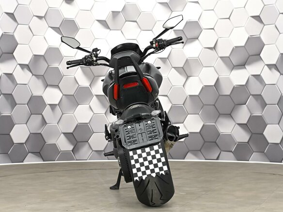 2016 Ducati XDiavel, чёрный, 1249000 рублей - вид 5