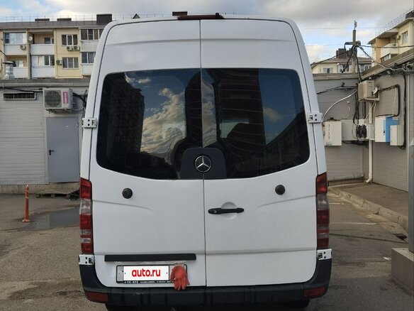 2009 Mercedes-Benz Sprinter, белый, 1200000 рублей - вид 2