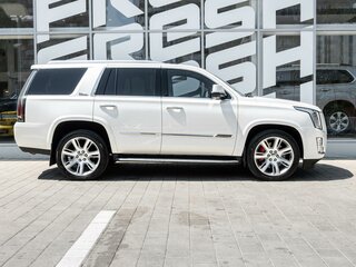 2015 Cadillac Escalade IV, белый, 3680000 рублей, вид 5