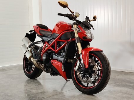 2011 Ducati Streetfighter, красный, 549000 рублей, вид 2