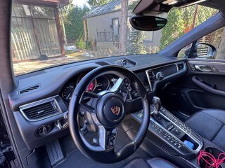 2016 Porsche Macan GTS I, чёрный, 4000000 рублей, вид 4