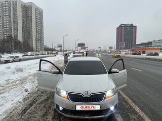 2018 Skoda Rapid I Рестайлинг, белый, 1050000 рублей, вид 3