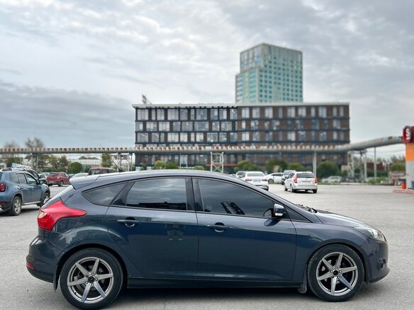 2011 Ford Focus III, серый, 850000 рублей - вид 10