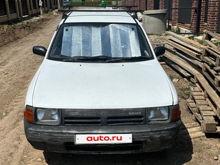 1992 Nissan AD I Рестайлинг, белый, 220000 рублей, вид 2
