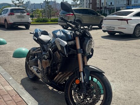 2020 Honda CB 650R, синий, 710000 рублей, вид 4