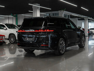 2025 Lynk & Co 900, чёрный, 8000000 рублей, вид 4