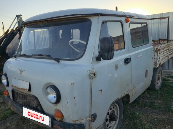 2011 УАЗ 3909, белый, 200000 рублей - вид 5