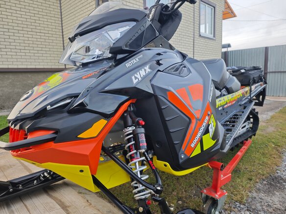 2015 BRP Lynx BoonDocker 800, серый, 1349000 рублей - вид 5