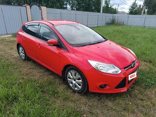 2013 Ford Focus III, красный, 498000 рублей, вид 3