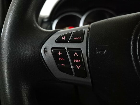 2011 Suzuki Grand Vitara II Рестайлинг, чёрный - вид 19