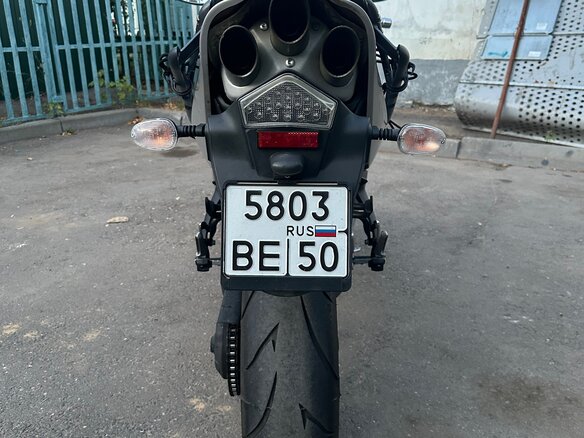 2006 Triumph Sprint ST, серый - вид 6