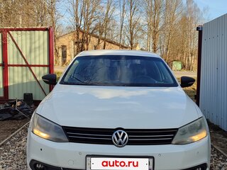 2014 Volkswagen Jetta VI, белый, 850000 рублей, вид 2