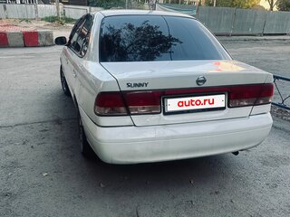 2004 Nissan Sunny B15, белый, 335000 рублей, вид 4