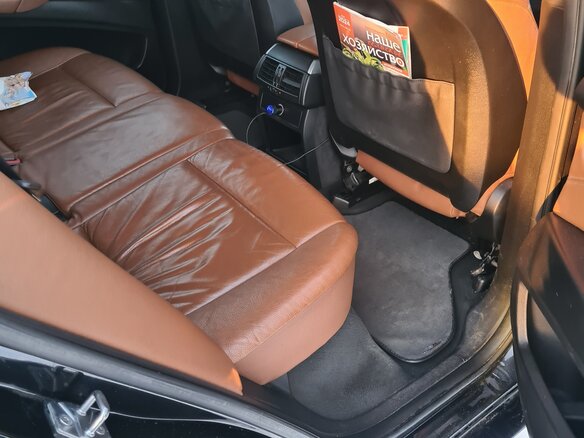 2010 BMW X5 30d II (E70) Рестайлинг, чёрный, 1600000 рублей - вид 17