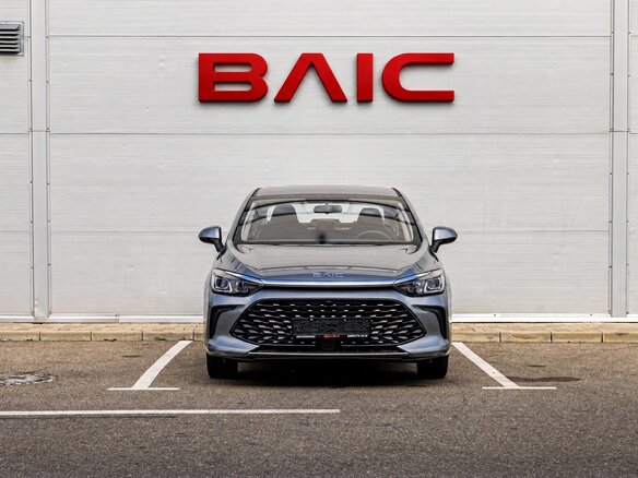 2025 BAIC U5 Plus, серый, 2448000 рублей - вид 1