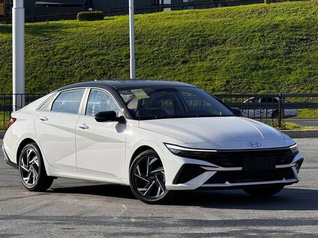 2026 Hyundai Elantra VII (CN7) Рестайлинг, белый, 2160000 рублей, вид 1