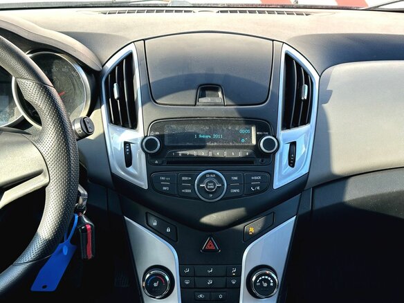 2013 Chevrolet Cruze I Рестайлинг, серый, 760000 рублей - вид 10