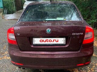 2010 Skoda Octavia II (A5) Рестайлинг, пурпурный, 700000 рублей, вид 2