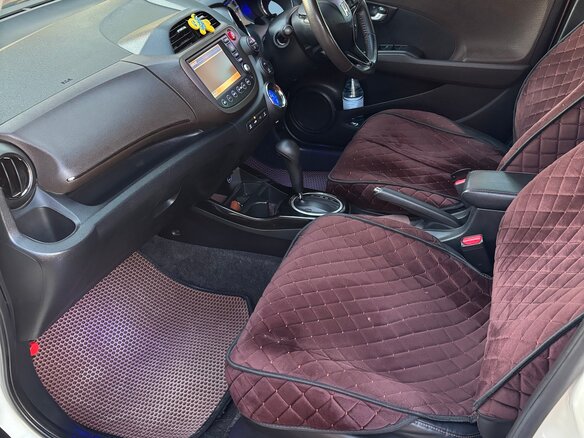 2011 Honda Fit Shuttle I, белый, 880000 рублей - вид 12
