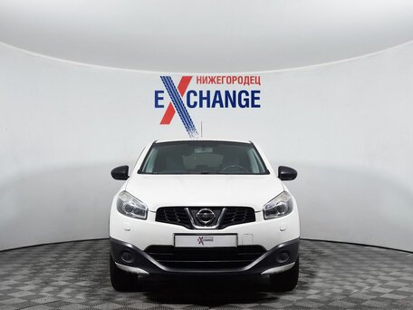 2013 Nissan Qashqai I Рестайлинг, белый, 927000 рублей, вид 2