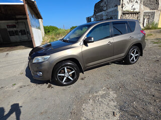 2010 Toyota RAV4 III (XA30), золотистый, 1150000 рублей, вид 4