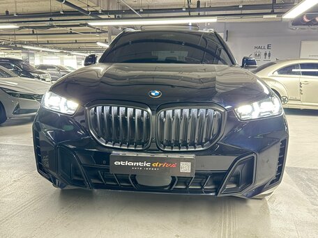 2025 BMW X5 40i IV (G05/G18) Рестайлинг, синий, 13540000 рублей, вид 3