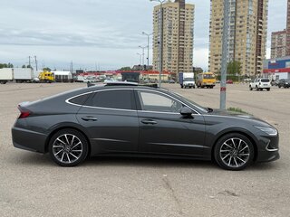 2020 Hyundai Sonata VIII (DN8), серый, 3000000 рублей, вид 2