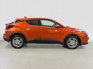 2021 Toyota C-HR I Рестайлинг, оранжевый, 2600000 рублей, вид 4