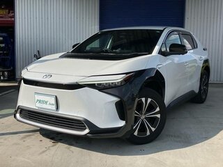 2025 Toyota bZ4X 57.7 kWh I Рестайлинг, белый, 2940000 рублей, вид 1
