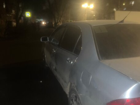 2006 Mitsubishi Lancer IX Рестайлинг, серебристый, 320000 рублей, вид 4