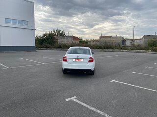 2015 Skoda Rapid I, белый, 570000 рублей, вид 4