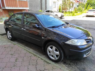 2008 Renault Megane II Рестайлинг, чёрный, 600000 рублей, вид 3