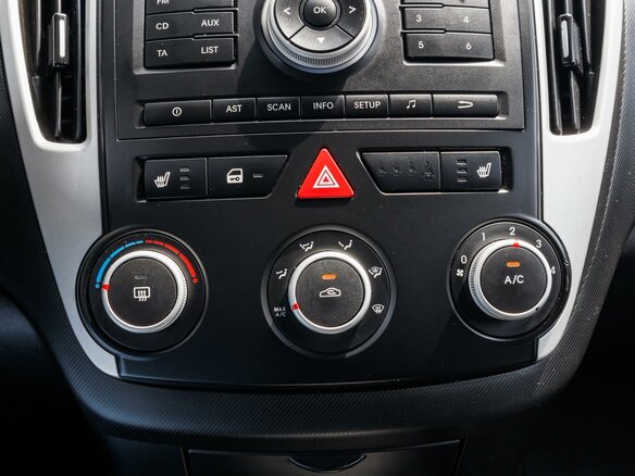 2010 Kia Ceed I Рестайлинг, серебристый - вид 16
