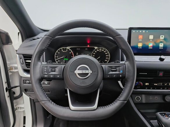 2023 Nissan Qashqai III, белый, 1360000 рублей - вид 11