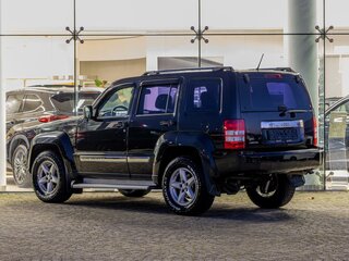 2010 Jeep Cherokee IV (KK), чёрный, 1195000 рублей, вид 4