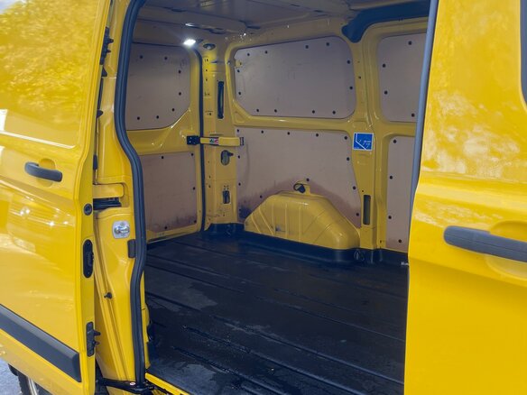 2019 Ford Transit Custom, жёлтый, 2790000 рублей - вид 5